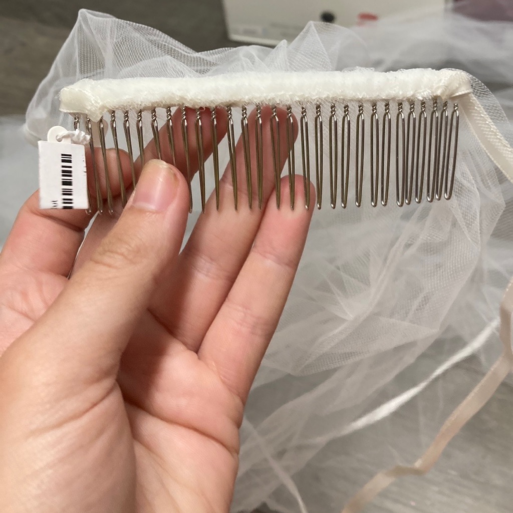 Flutter Cut Veil